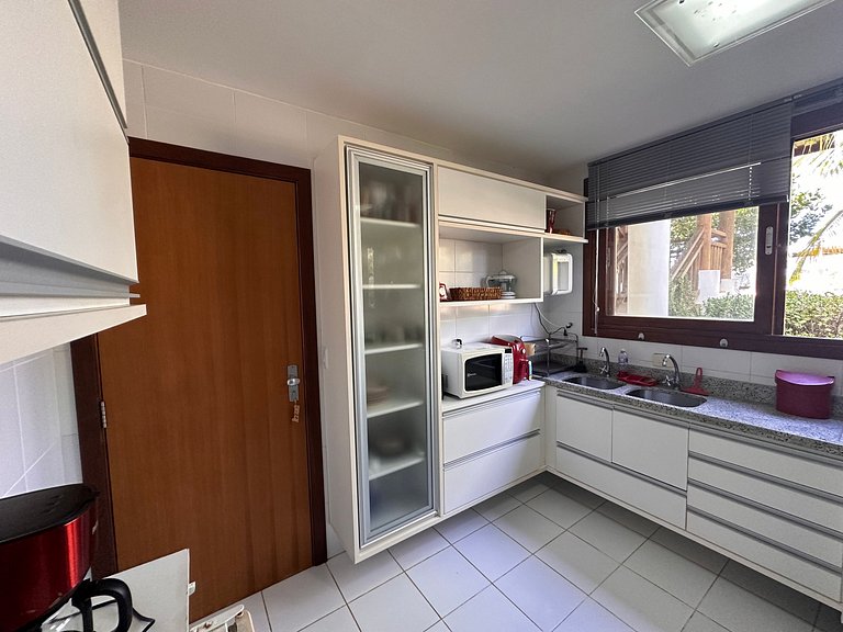 Locação temporada apartamento reserva imbassaí